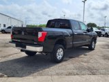 Used 2018 Nissan Titan SV image 2