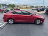 Used 2017 Hyundai Elantra SE image 4