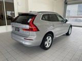 Certified 2022 Volvo XC60 B5 Momentum image 4