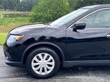 Used 2015 Nissan Rogue S image 5