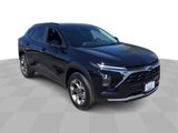 New 2025 Chevrolet Trax LT w/ LT Convenience Package image 2
