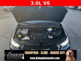 Used 2024 Chrysler Pacifica Select image 6