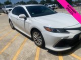 Used 2021 Toyota Camry LE image 3
