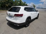Used 2022 Volkswagen Atlas SE w/ Black Wheel Package image 5