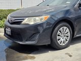 Used 2014 Toyota Camry L image 2