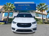 New 2025 Chrysler Pacifica Select image 3