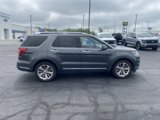Used 2019 Ford Explorer Limited w/ Class III Trailer Tow Package image 6