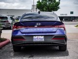 New 2025 Hyundai Elantra SEL image 6