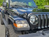 Used 2021 Jeep Wrangler Unlimited Sahara image 2