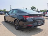 Used 2021 Hyundai Elantra SEL image 5