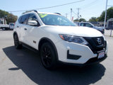 Used 2017 Nissan Rogue SV image 6