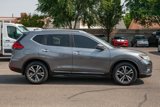 Used 2017 Nissan Rogue SL image 4
