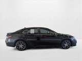 Used 2023 Toyota Camry SE image 4
