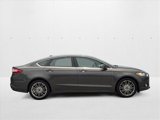 Used 2016 Ford Fusion SE w/ Equipment Group 202A image 4