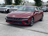 New 2025 Hyundai Elantra SEL image 3