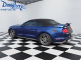 Used 2016 Ford Mustang Premium image 3