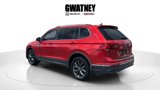 Used 2022 Volkswagen Tiguan SE image 5