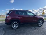 Used 2022 Jeep Compass Latitude image 4