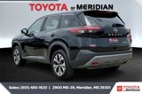 Used 2023 Nissan Rogue SV image 2