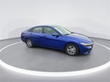 Used 2024 Hyundai Elantra SE image 2