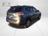 Used 2016 Nissan Rogue SV image 4