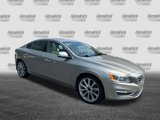 Used 2016 Volvo S60 T5 Inscription Platinum image 3