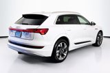 Used 2022 Audi e-tron Premium Plus w/ Premium Plus Package image 5