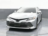 Used 2019 Toyota Camry LE image 2