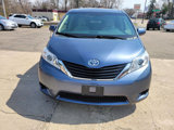 Used 2014 Toyota Sienna LE image 2