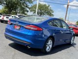 Used 2017 Ford Fusion SE w/ Fusion SE Technology Package image 3