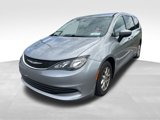 Used 2017 Chrysler Pacifica Touring image 5
