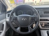 Used 2017 Hyundai Sonata SE image 5