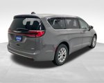 New 2025 Chrysler Pacifica Select image 5