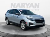 Used 2022 Chevrolet Equinox LS image 2