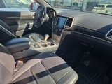 Used 2017 Jeep Grand Cherokee Limited image 2