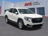 Used 2024 GMC Terrain SLE image 3