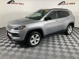 Used 2022 Jeep Compass Latitude image 3