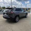 Used 2021 Jeep Cherokee Latitude Lux image 3