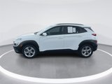 Used 2022 Hyundai Kona SEL w/ Convenience Package image 5