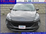 Used 2020 Ford Escape SEL image 2