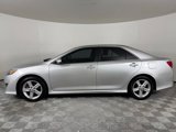 Used 2013 Toyota Camry SE image 3