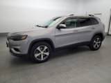Used 2019 Jeep Cherokee Limited w/ Luxury Group image 2