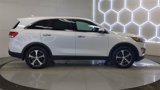 Used 2017 Kia Sorento EX image 3