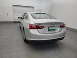 Used 2017 Chevrolet Malibu LT image 6