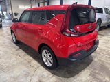 Used 2021 Kia Soul S image 2