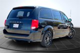 Used 2016 Dodge Grand Caravan SE image 6