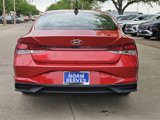Used 2021 Hyundai Elantra SEL image 4