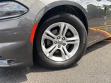 Used 2019 Dodge Charger SXT image 2