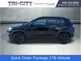 Used 2018 Jeep Compass Latitude image 2