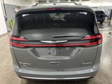 Used 2022 Chrysler Pacifica Pinnacle image 4